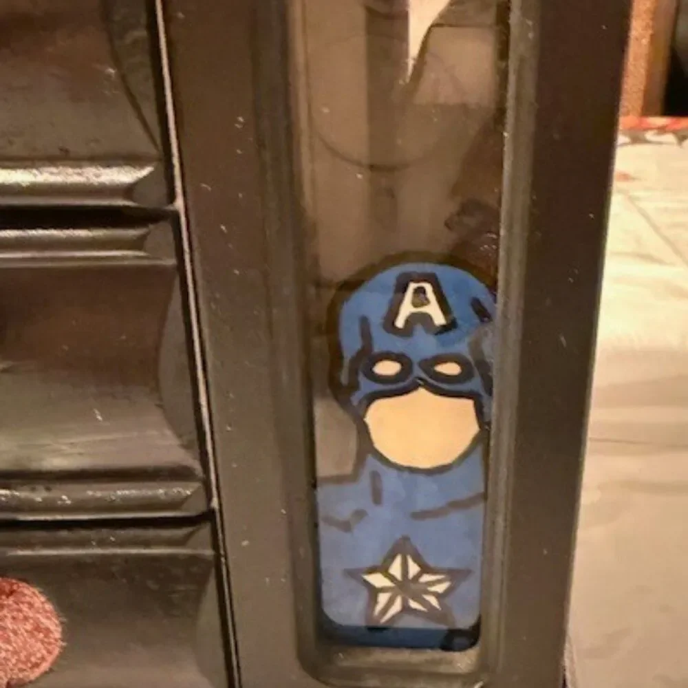 Hand-Painted Marvel Avengers Jewelry Box – One-of-a-Kind Wooden Organizer